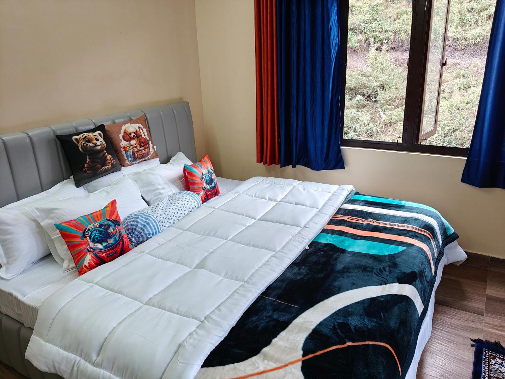 Xtsy Travellers Hostel Shillong Eksteriør bilde