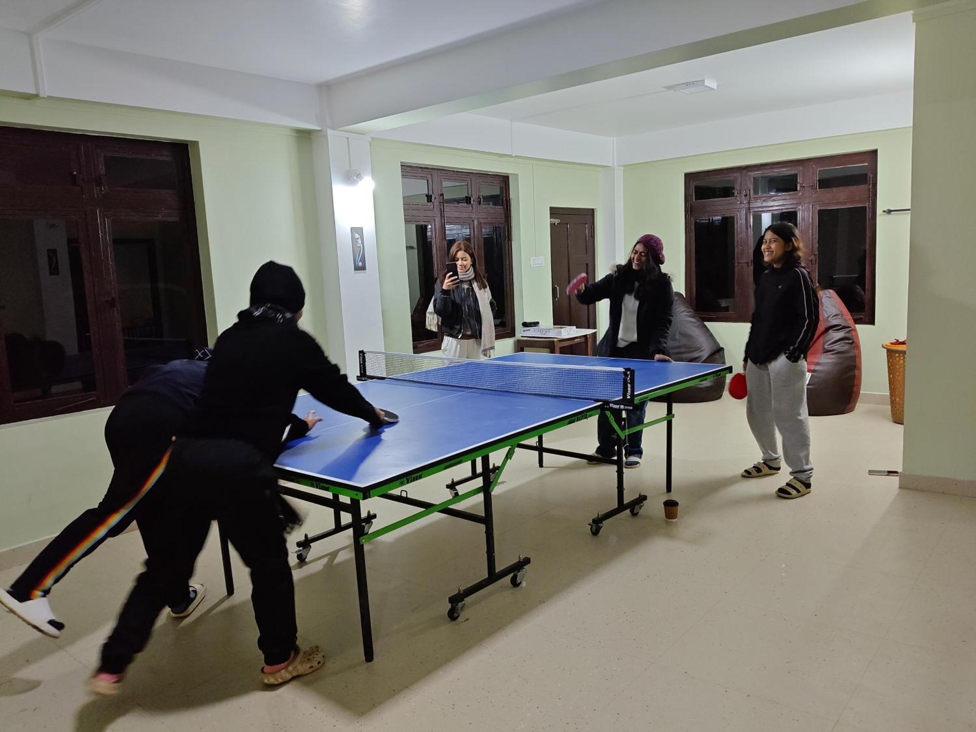 Xtsy Travellers Hostel Shillong Eksteriør bilde