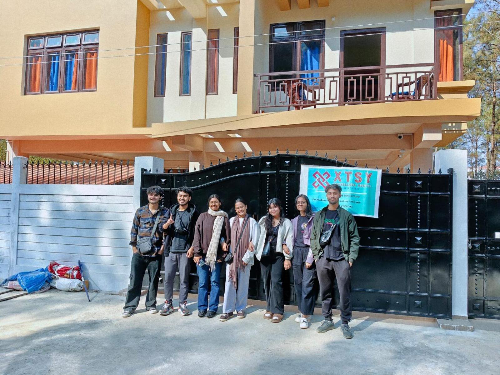 Xtsy Travellers Hostel Shillong Eksteriør bilde