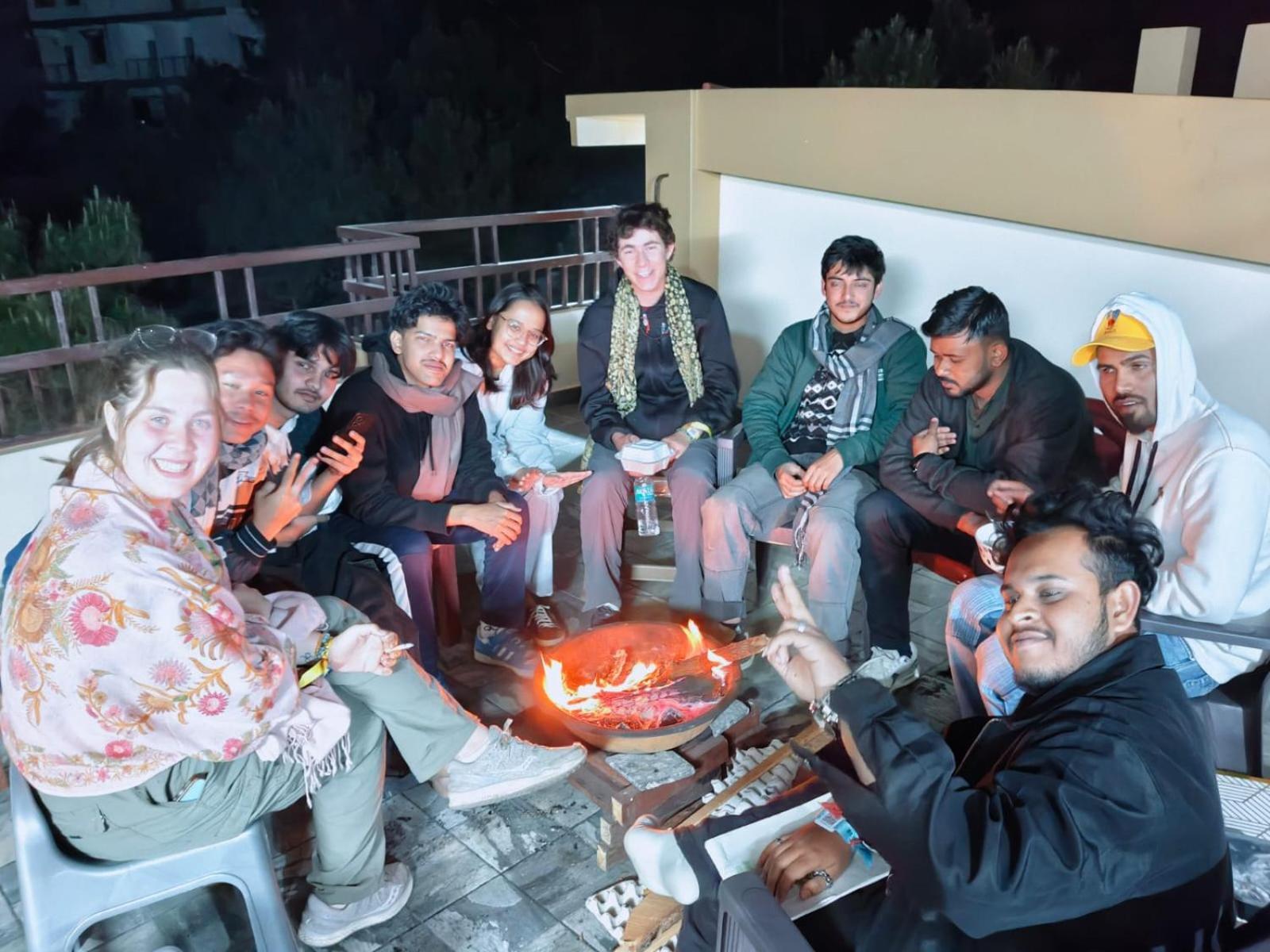 Xtsy Travellers Hostel Shillong Eksteriør bilde