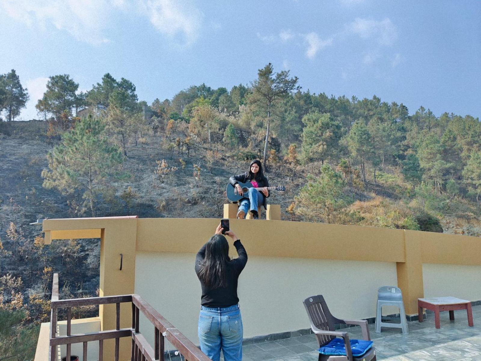Xtsy Travellers Hostel Shillong Eksteriør bilde