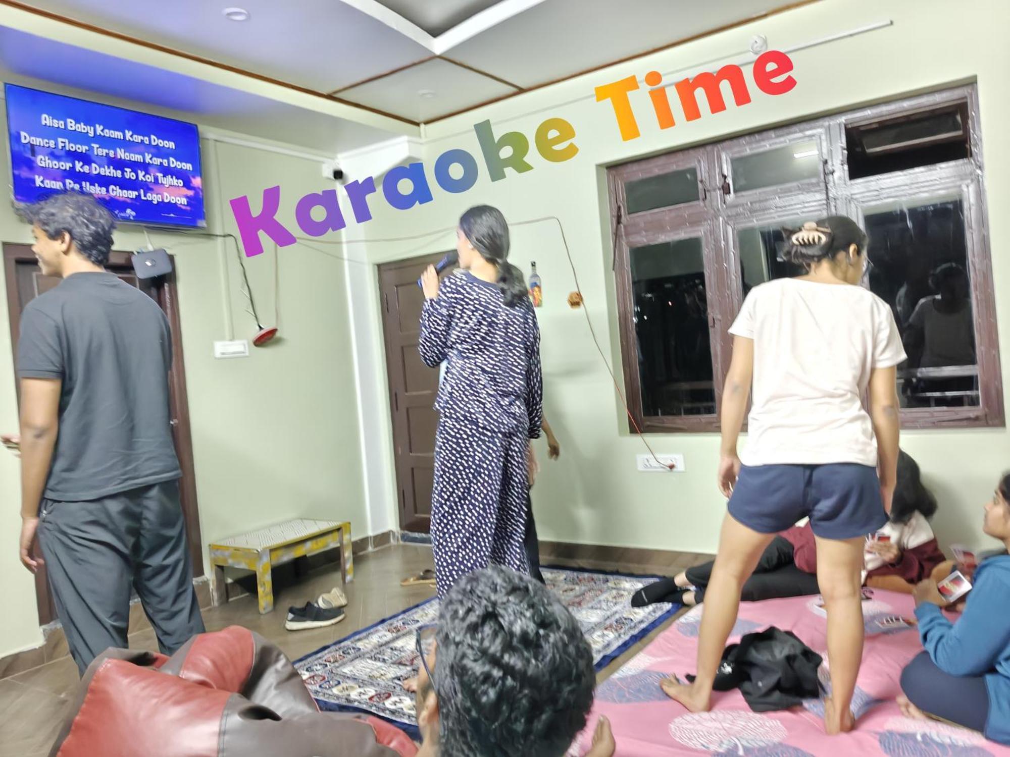 Xtsy Travellers Hostel Shillong Eksteriør bilde