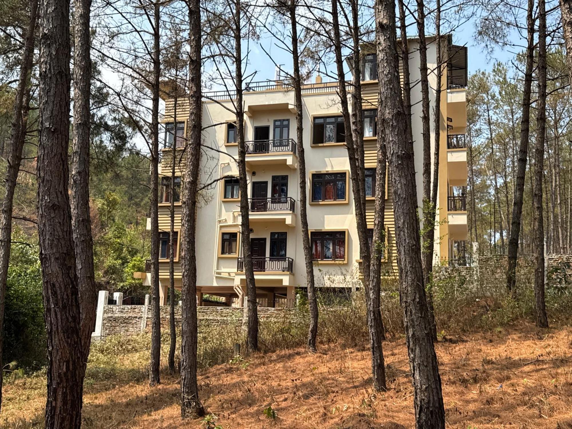 Xtsy Travellers Hostel Shillong Eksteriør bilde