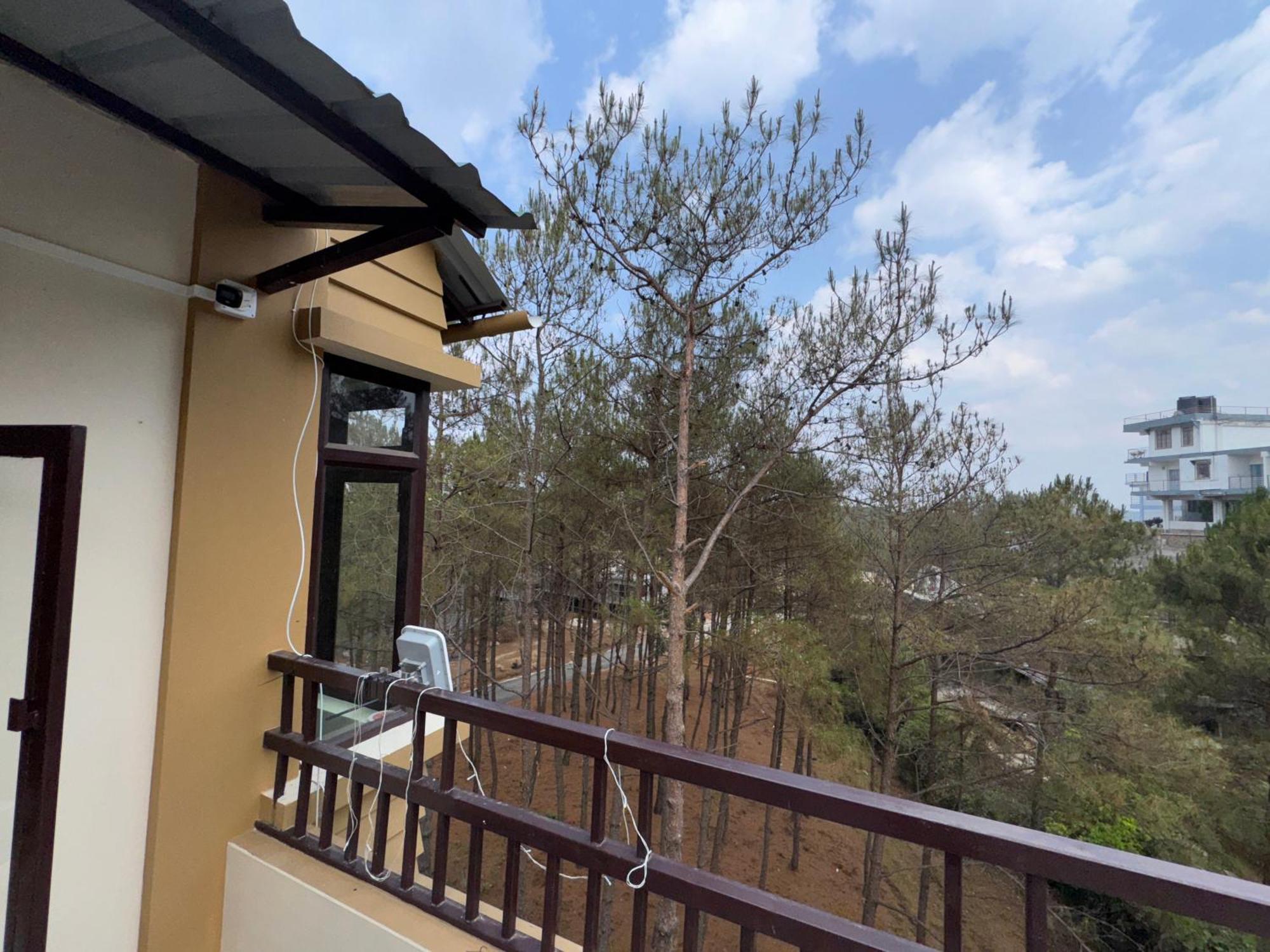 Xtsy Travellers Hostel Shillong Eksteriør bilde