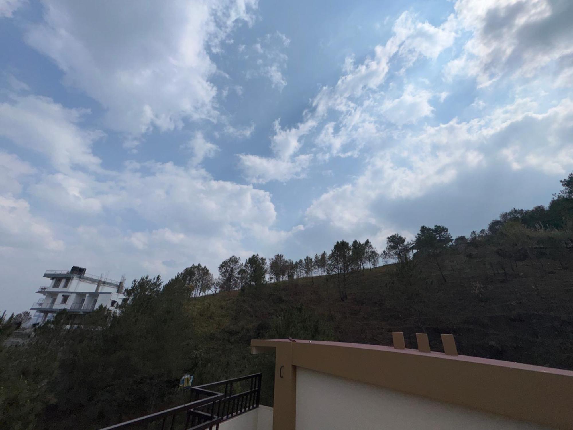 Xtsy Travellers Hostel Shillong Eksteriør bilde