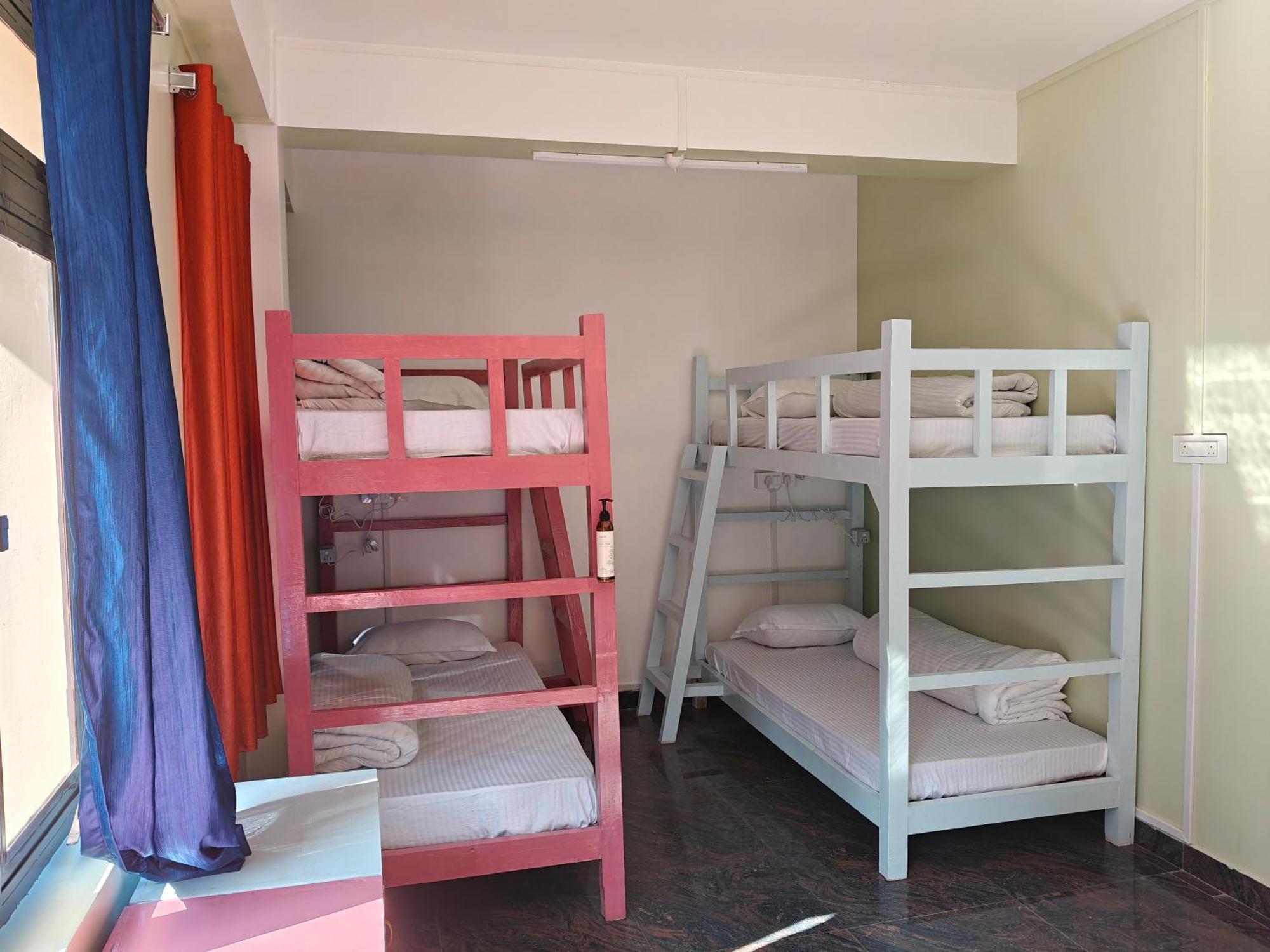 Xtsy Travellers Hostel Shillong Rom bilde